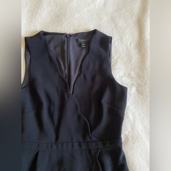 J. Crew fully lined wrap style dress with scalloped trim | Hidden back zip | 00 - Picture 3 of 5